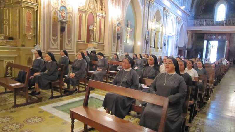 Llegada de las hermanas a Santiago